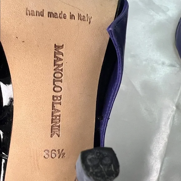 Manolo Blahnik Black and Blue Heels - Picture 7 of 10